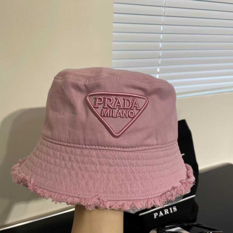 Prada hat (211)